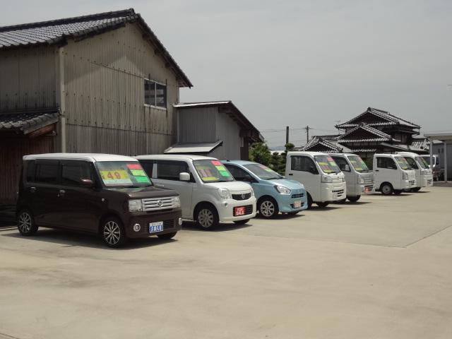 不在なことが度々ありますのでご来店前にご連絡ください．