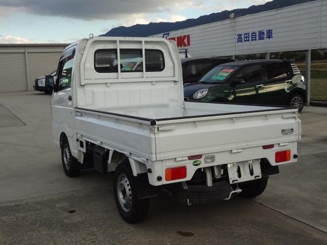 キャリイトラック ＫＣエアコン・パワステ　２ＷＤ　５速マニュアル　ドライブレコーダー　ＥＴＣ　純正ラジオ　エアバック（9枚目）