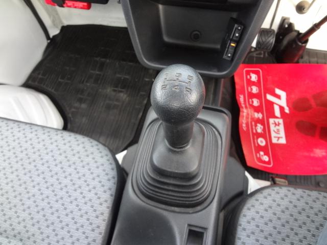 キャリイトラック ＫＣエアコン・パワステ　２ＷＤ　５速マニュアル　ドライブレコーダー　ＥＴＣ　純正ラジオ　エアバック（11枚目）