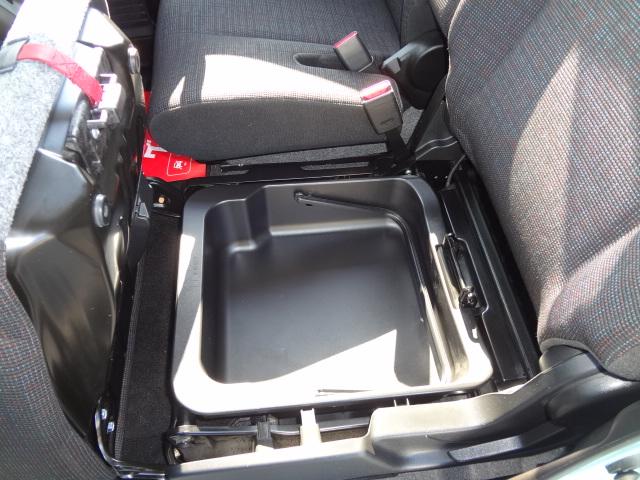 スペーシア ハイブリッドＧ　ワンオーナー　社外ナビ　ワンセグＴＶ　被害軽減ブレーキ　ソナー　ドラレコ　ＥＴＣ　スマートキー２本（25枚目）