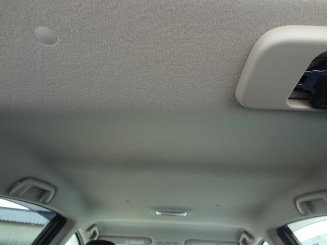 �����i�V�[�g�E�C���p�l����E�V�䕔�����j�́A���Ђ̐��X�^�b�t���A���J�ɃN���[�j���O���Ă���܂��I�i���ɂ́A���M�������Ă���܂��I