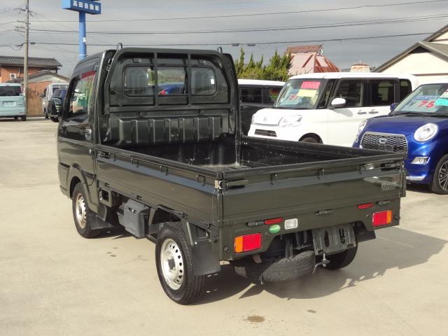 キャリイトラック ＫＣスペシャル　ワンオーナー　エアコン　パワステ　４ＷＤ　オートマ　セーフティサポート　パワーウインドー　キーレス（9枚目）