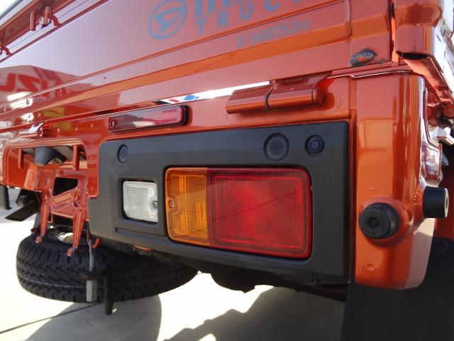 ハイゼットトラック ハイルーフＳＡＩＩＩｔ　エアコン　パワステ　２ＷＤ　５速マニュアル　被害軽減ブレーキ　オートライト　アイドリング　ソナー（22枚目）