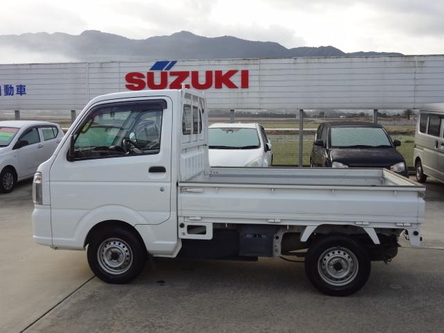 キャリイトラック ＫＣエアコン・パワステ　２ＷＤ　５速マニュアル　エアバック　純正ラジオ（5枚目）