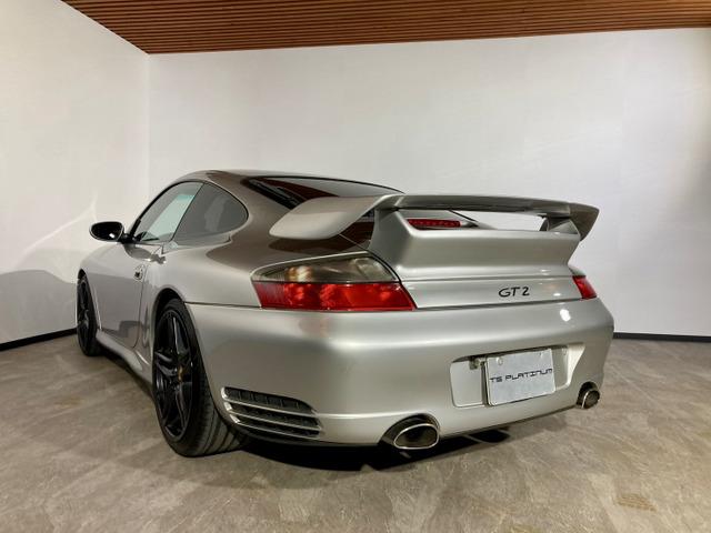 ９１１ ９１１カレラ４Ｓ（5枚目）