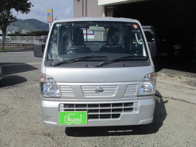 NT100クリッパートラック DX 4WD 車検9年6月まで オートマ エアコン パワーステアリング 走行38600km(2枚目)