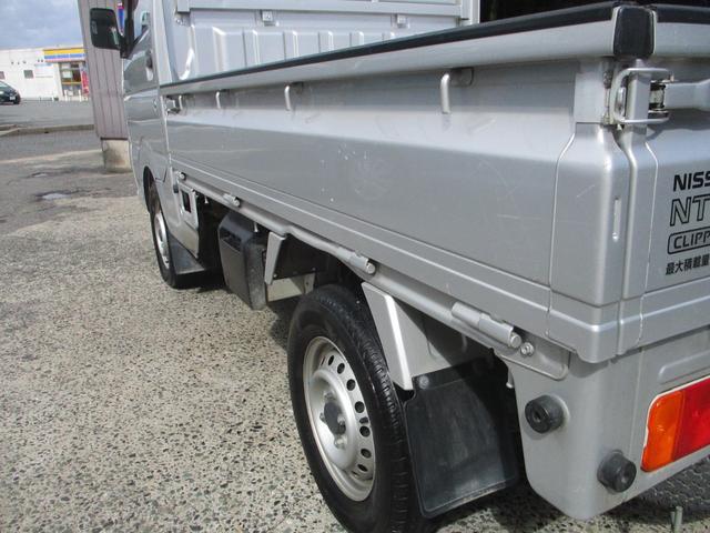 NT100クリッパートラック DX 4WD 車検9年6月まで オートマ エアコン パワーステアリング 走行38600km(36枚目)