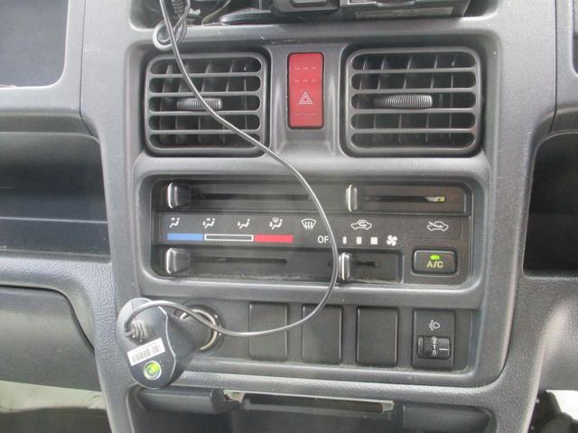 キャリイトラック ＫＣエアコン・パワステ　幌　サイドコンパネ・扉付き（10枚目）
