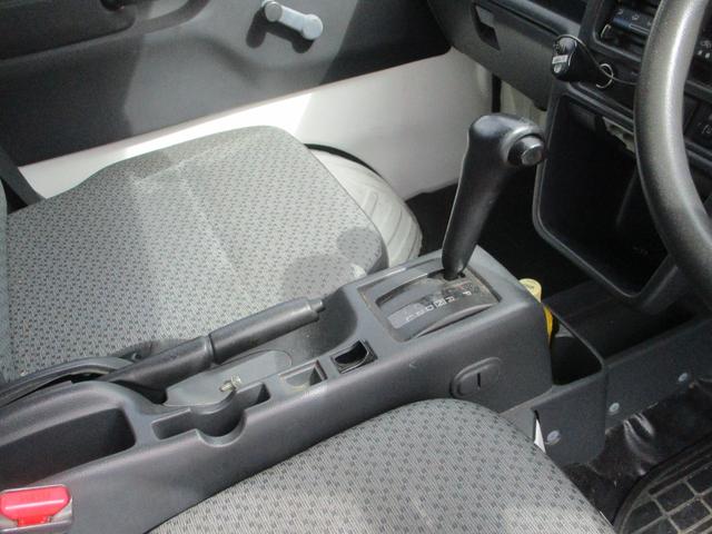 キャリイトラック ＫＣエアコン・パワステ　幌　サイドコンパネ・扉付き（13枚目）