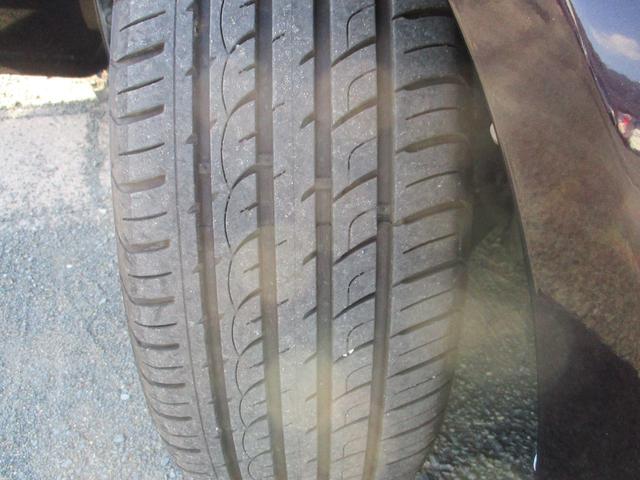 プリウス S 車検9年6月 ディスチャージ 社外ナビ・TV・Bカメラ TRDスポイラー 社外アルミホイール(37枚目)