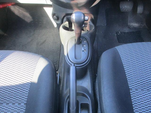 マーチ X Vセレクション 車検8年6月まで 純正ナビTV プッシュスタート アイドリングストップ(16枚目)