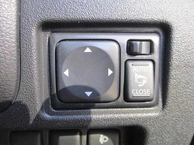 マーチ X Vセレクション 車検8年6月まで 純正ナビTV プッシュスタート アイドリングストップ(17枚目)