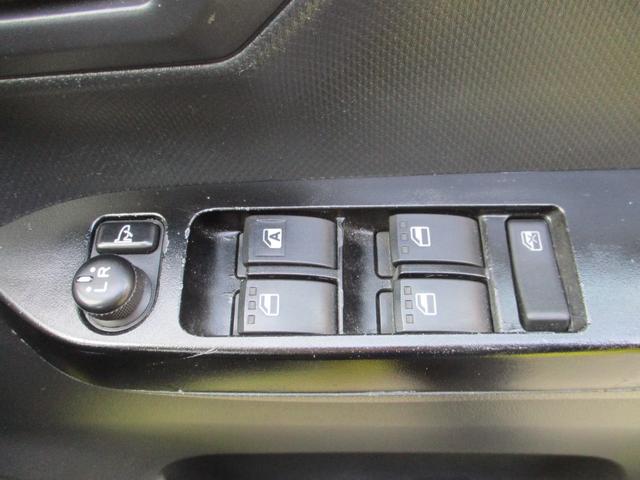 ミライース X SAIII 走行距離無制限12ヶ月保証対応(対応制限あり) 法定12ヶ月点検整備実施(ディーラー整備/記録簿発行します) 社外ナビTV・Bカメラ社外アルミ・マフラー・シートカバー(16枚目)