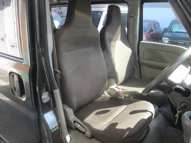 エブリイ ＰＣ　４ＷＤ車　５速ミッション　パワーウィンドウ　キーレス　ＰＶガラス（22枚目）