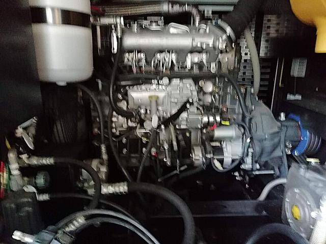 トヨエース 　高圧洗浄車　吐出量６０Ｌ　吐出圧　２５０ｌｐａ　タンク容量／５００リットル　品名／水　付属ホースあり　タンク／鉄　サブＲＧ式　稼働時間５００ｈ表示　カーナビ付（22枚目）
