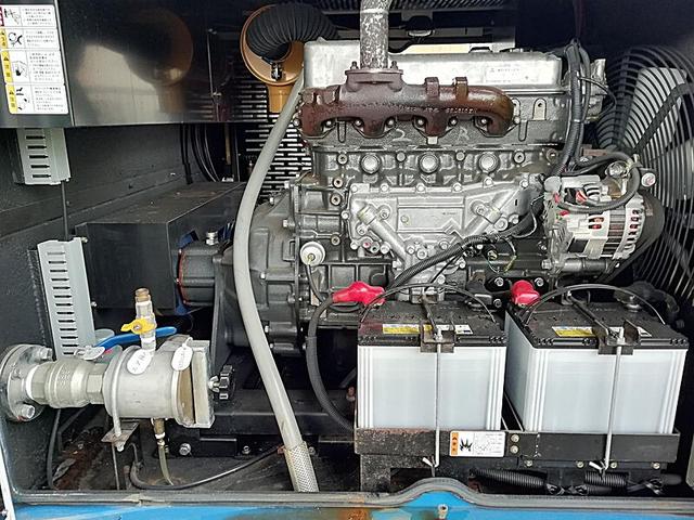 トヨエース 　高圧洗浄車　吐出量６０Ｌ　吐出圧　２５０ｌｐａ　タンク容量／５００リットル　品名／水　付属ホースあり　タンク／鉄　サブＲＧ式　稼働時間５００ｈ表示　カーナビ付（23枚目）