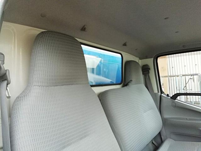 トヨエース 　高圧洗浄車　吐出量６０Ｌ　吐出圧　２５０ｌｐａ　タンク容量／５００リットル　品名／水　付属ホースあり　タンク／鉄　サブＲＧ式　稼働時間５００ｈ表示　カーナビ付（32枚目）