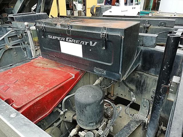 スーパーグレート  8.9t ダンプ ボディ架装/完成車 電動シートあり 荷台材質仕様/デッキ6.0mm サイド4.5mm テール4.5mm 鳥居4.5mm(20枚目)