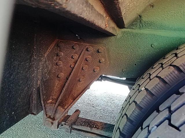 メルファ 45人乗り 送迎仕様 乗車定員/45名 9列シート 内装仕様/標準 クーラー方式/サブエンジン式 モケットあり 自動ドア(9枚目)