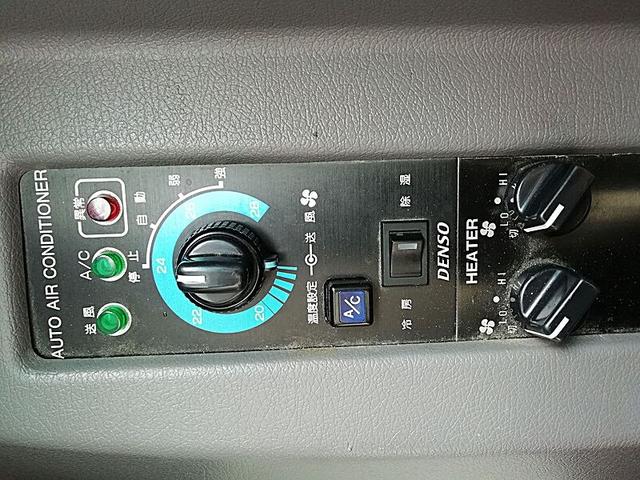 メルファ 45人乗り 送迎仕様 乗車定員/45名 9列シート 内装仕様/標準 クーラー方式/サブエンジン式 モケットあり 自動ドア(31枚目)