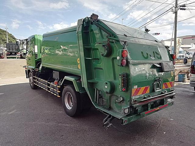 ヒノレンジャー 4.75t 増トン車 巻込式 8.4立米 パッカー車 内容量/8.4m3 作動方式/回転 軽量装置あり 連続スイッチあり 荷箱前物入れあり 中型限定解除で乗れます(9枚目)