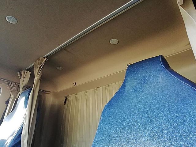 ヒノレンジャー 4.75t 増トン車 巻込式 8.4立米 パッカー車 内容量/8.4m3 作動方式/回転 軽量装置あり 連続スイッチあり 荷箱前物入れあり 中型限定解除で乗れます(25枚目)