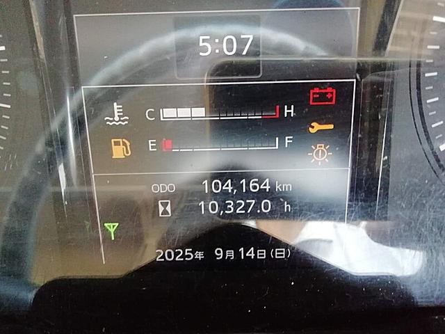 ヒノレンジャー 4.75t 増トン車 巻込式 8.4立米 パッカー車 内容量/8.4m3 作動方式/回転 軽量装置あり 連続スイッチあり 荷箱前物入れあり 中型限定解除で乗れます(36枚目)