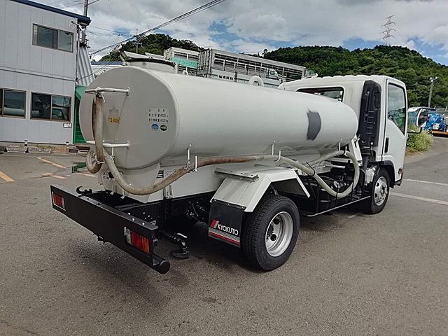 エルフトラック 4t 前後散水車 PTO式 内容量/4000リットル 品名/水 部屋/1室 吸引方式/PTO式(7枚目)