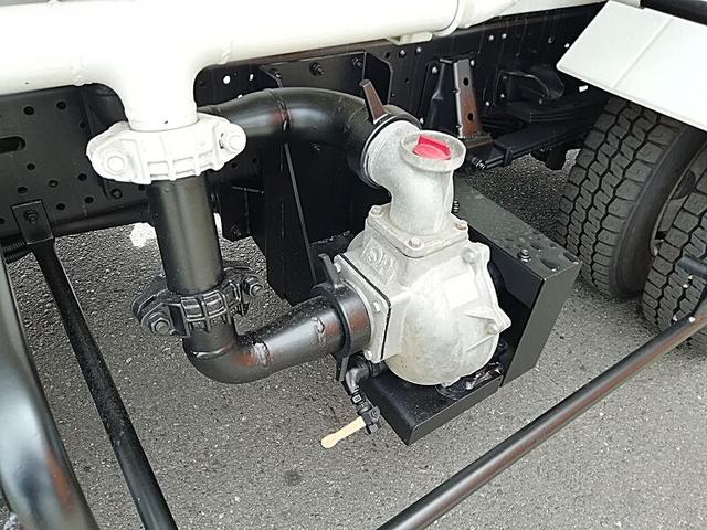 エルフトラック 4t 前後散水車 PTO式 内容量/4000リットル 品名/水 部屋/1室 吸引方式/PTO式(10枚目)