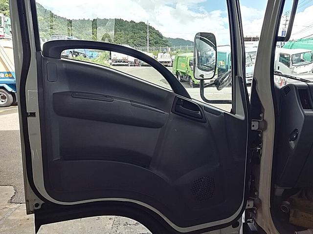 エルフトラック 4t 前後散水車 PTO式 内容量/4000リットル 品名/水 部屋/1室 吸引方式/PTO式(22枚目)