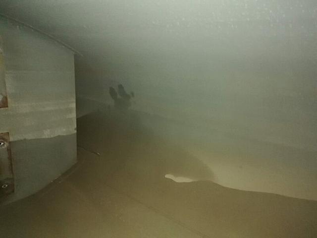 エルフトラック 4t 前後散水車 PTO式 内容量/4000リットル 品名/水 部屋/1室 吸引方式/PTO式(23枚目)