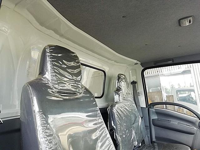 エルフトラック 4t 前後散水車 PTO式 内容量/4000リットル 品名/水 部屋/1室 吸引方式/PTO式(26枚目)