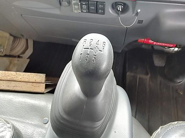 エルフトラック 4t 前後散水車 PTO式 内容量/4000リットル 品名/水 部屋/1室 吸引方式/PTO式(32枚目)