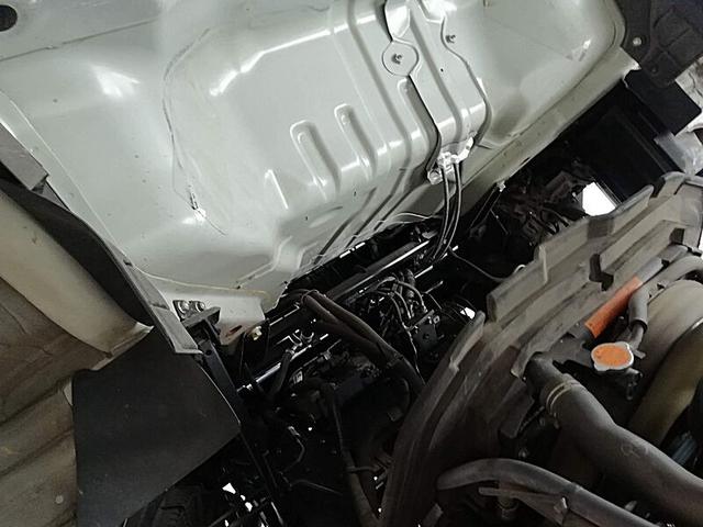 エルフトラック 4t 前後散水車 PTO式 内容量/4000リットル 品名/水 部屋/1室 吸引方式/PTO式(37枚目)