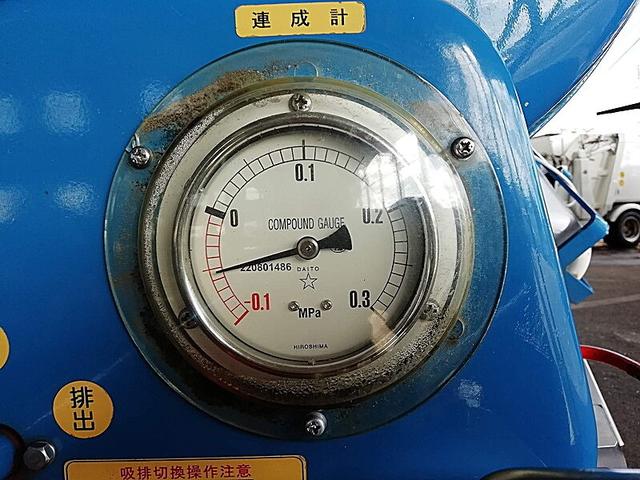 キャンター 1800リットル バキューム車 内容量/1800リットル 品名/糞尿 コードリール付 付属ホースあり 部屋/1室 吸引方式/PTO式(17枚目)