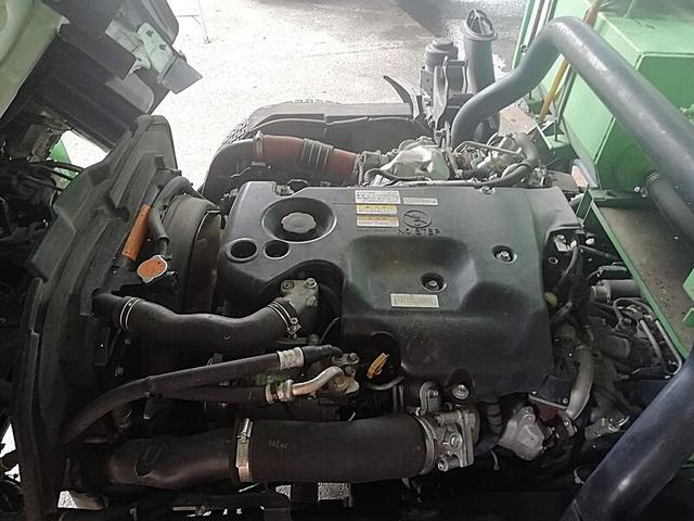 エルフトラック 3t プレス式 6.0立米 パッカー車 GPX 内容量/6.0m3 作動方式/プレス 連続スイッチあり 荷箱前物入れあり 工具箱/1個(36枚目)