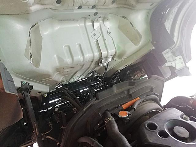 エルフトラック 3t プレス式 6.0立米 パッカー車 GPX 内容量/6.0m3 作動方式/プレス 連続スイッチあり 荷箱前物入れあり 工具箱/1個(41枚目)