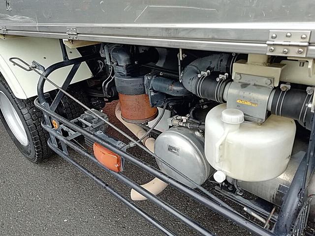 ファイター 　増々トン　６３００リットル　バキューム車　内容量／６３００リットル　品名／糞尿　コードリール付　付属ホースあり　部屋／１室　工具箱／１個　吸引方式／ＰＴＯ式（13枚目）