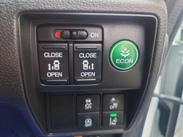 オデッセイ アブソルート・EXアドバンス 後席モニター ETC 全周囲カメラ ナビ TV オートクルーズコントロール レーンアシスト パークアシスト 衝突被害軽減システム 両側電動スライドドア LEDヘッドランプ スマートキー(9枚目)