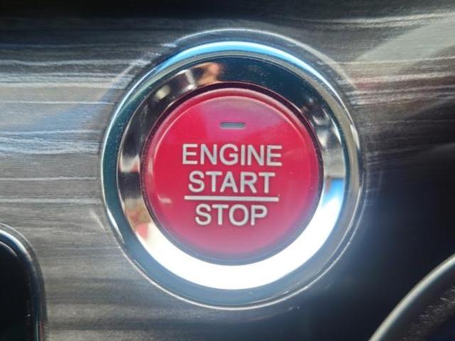 オデッセイ アブソルート・EXアドバンス 後席モニター ETC 全周囲カメラ ナビ TV オートクルーズコントロール レーンアシスト パークアシスト 衝突被害軽減システム 両側電動スライドドア LEDヘッドランプ スマートキー(30枚目)