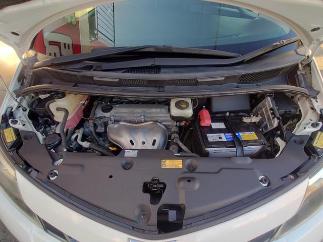 エスティマ アエラス　プレミアムエディション　後席モニター　ブルーレイ再生　ＥＴＣ　バックカメラ　ナビ　ＴＶ　オートクルーズコントロール　両側電動スライドドア　オートライト　ＨＩＤ　スマートキー　ウォークスルー　パワーシート　オットマン（17枚目）