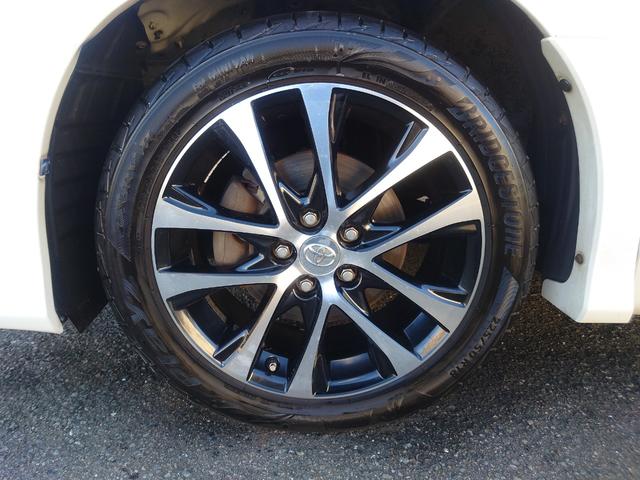 エスティマ アエラス　プレミアムエディション　後席モニター　ブルーレイ再生　ＥＴＣ　バックカメラ　ナビ　ＴＶ　オートクルーズコントロール　両側電動スライドドア　オートライト　ＨＩＤ　スマートキー　ウォークスルー　パワーシート　オットマン（20枚目）