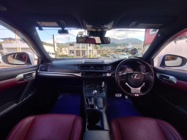 ＣＴ ＣＴ２００ｈ　Ｆスポーツ　サンルーフ　ＴＲＤフルエアロ＆マフラー　前後ドライブレコーダー　ＥＴＣ　バックカメラ　ナビ　ＴＶ　クリアランスソナー　オートクルーズコントロール　ＬＥＤヘッドランプ　パワーシート　スマートキー（2枚目）