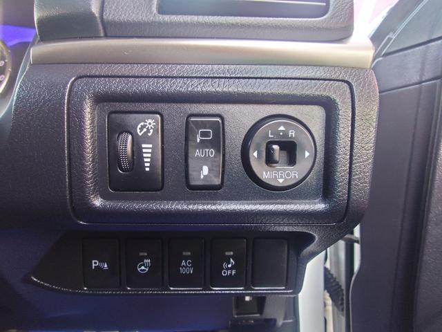 ＣＴ ＣＴ２００ｈ　Ｆスポーツ　サンルーフ　ＴＲＤフルエアロ＆マフラー　前後ドライブレコーダー　ＥＴＣ　バックカメラ　ナビ　ＴＶ　クリアランスソナー　オートクルーズコントロール　ＬＥＤヘッドランプ　パワーシート　スマートキー（8枚目）