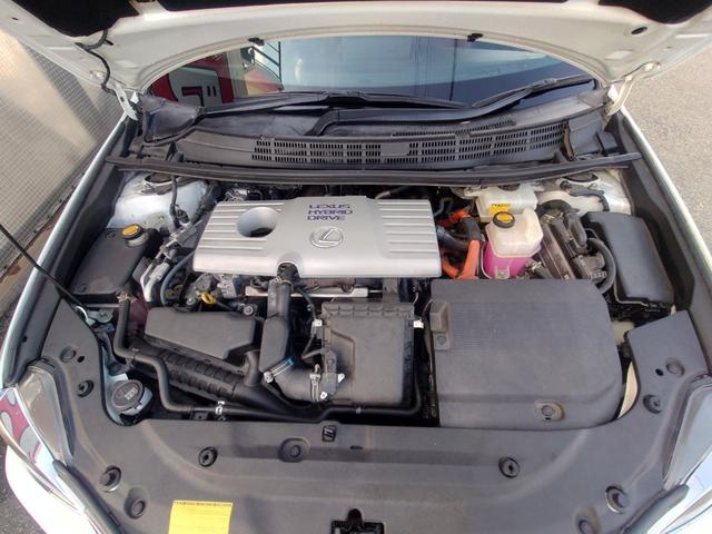 ＣＴ ＣＴ２００ｈ　Ｆスポーツ　サンルーフ　ＴＲＤフルエアロ＆マフラー　前後ドライブレコーダー　ＥＴＣ　バックカメラ　ナビ　ＴＶ　クリアランスソナー　オートクルーズコントロール　ＬＥＤヘッドランプ　パワーシート　スマートキー（19枚目）