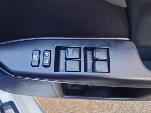 ＣＴ ＣＴ２００ｈ　Ｆスポーツ　サンルーフ　ＴＲＤフルエアロ＆マフラー　前後ドライブレコーダー　ＥＴＣ　バックカメラ　ナビ　ＴＶ　クリアランスソナー　オートクルーズコントロール　ＬＥＤヘッドランプ　パワーシート　スマートキー（26枚目）