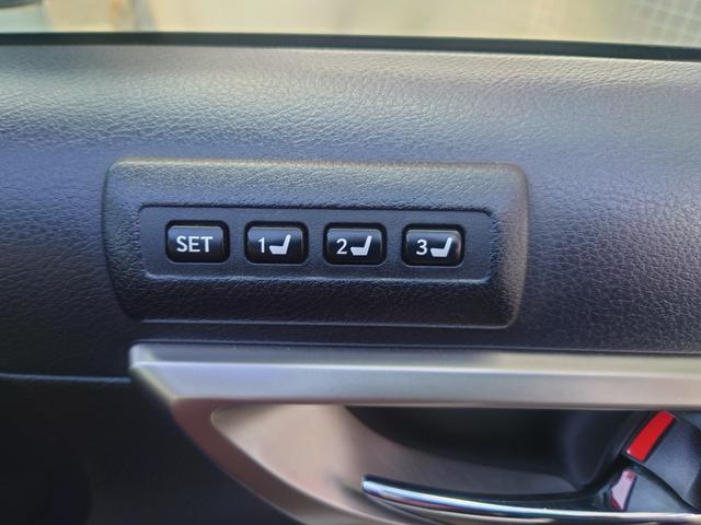 ＣＴ ＣＴ２００ｈ　Ｆスポーツ　サンルーフ　ＴＲＤフルエアロ＆マフラー　前後ドライブレコーダー　ＥＴＣ　バックカメラ　ナビ　ＴＶ　クリアランスソナー　オートクルーズコントロール　ＬＥＤヘッドランプ　パワーシート　スマートキー（30枚目）