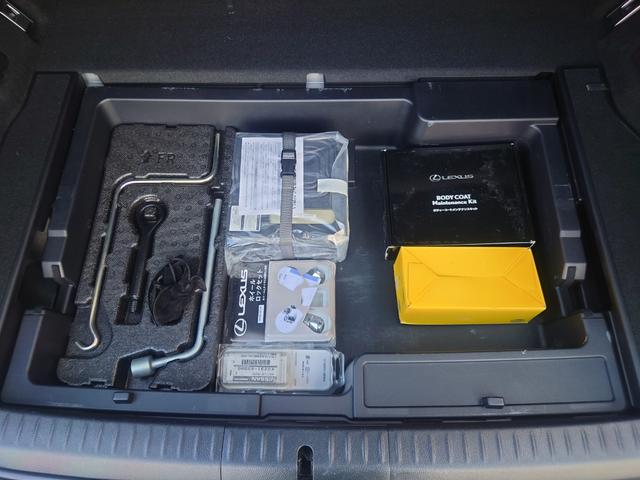 ＣＴ ＣＴ２００ｈ　Ｆスポーツ　サンルーフ　ＴＲＤフルエアロ＆マフラー　前後ドライブレコーダー　ＥＴＣ　バックカメラ　ナビ　ＴＶ　クリアランスソナー　オートクルーズコントロール　ＬＥＤヘッドランプ　パワーシート　スマートキー（56枚目）