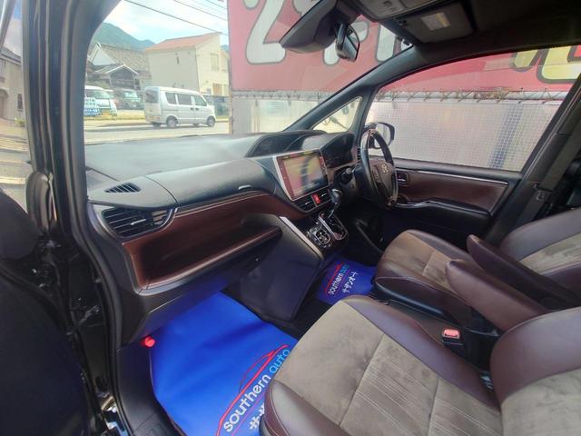 エスクァイア Ｇｉ　プレミアムパッケージ　ＥＴＣ　バックカメラ　１０インチナビ　ＴＶ　後席モニター　クルーズコントロール　レーンアシスト　衝突被害軽減システム　両側電動スライドドア　オートマチックハイビーム　ＬＥＤヘッドランプ　スマートキー（48枚目）