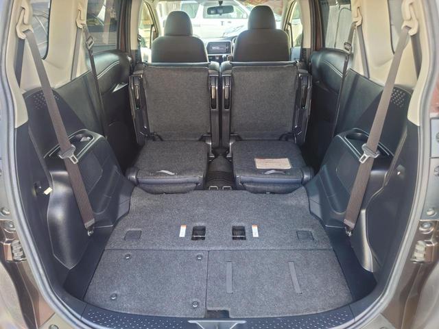 �R��ڃV�[�g���i�[����΁A���Q�[�W�X�y�[�X���g��ł��܂��B�傫�ȉו������N�Ɏ��܂�܂��B